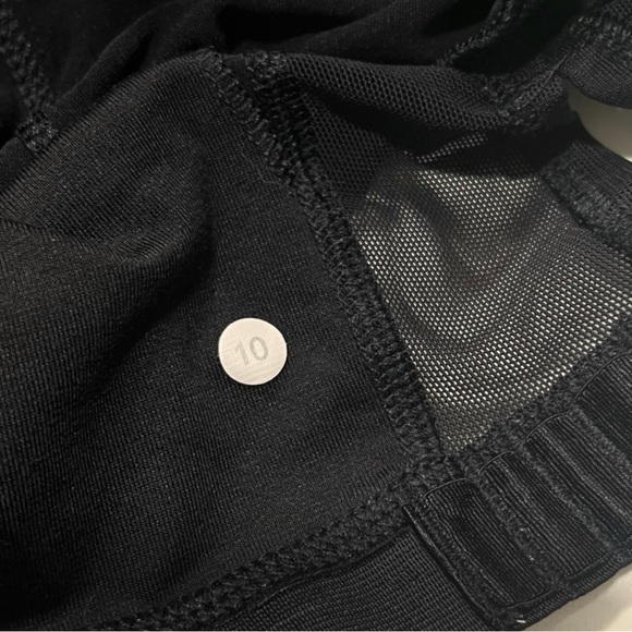 Lululemon Zippy Run Tank - Picture 7 of 7